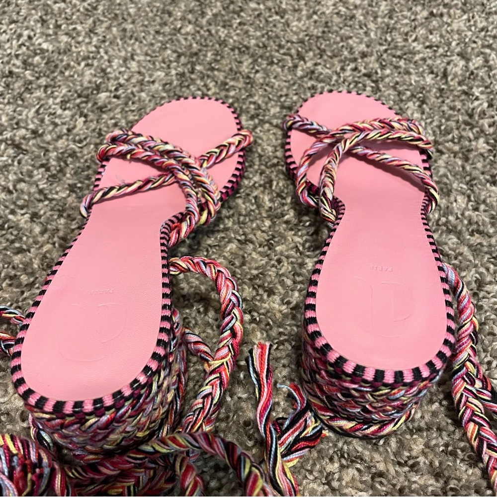 EUC Amambaih Isabel Sandals - Picture 5 of 12